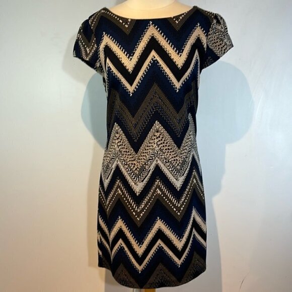 Chevron striped blue/brown/black zip back dress cap sleeves size large - Picture 1 of 10